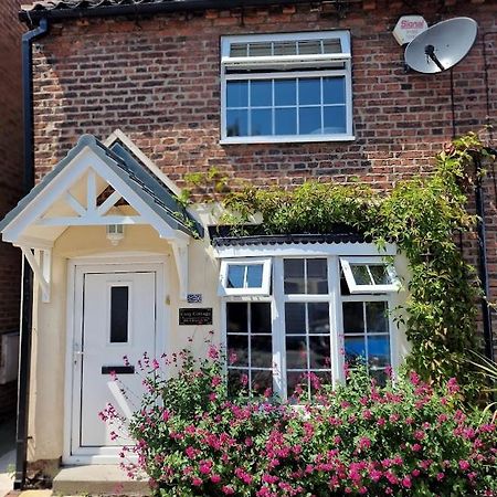 Cosy Cottage Central Bawtry - 2 Bedroom - High End Furnishings 외부 사진