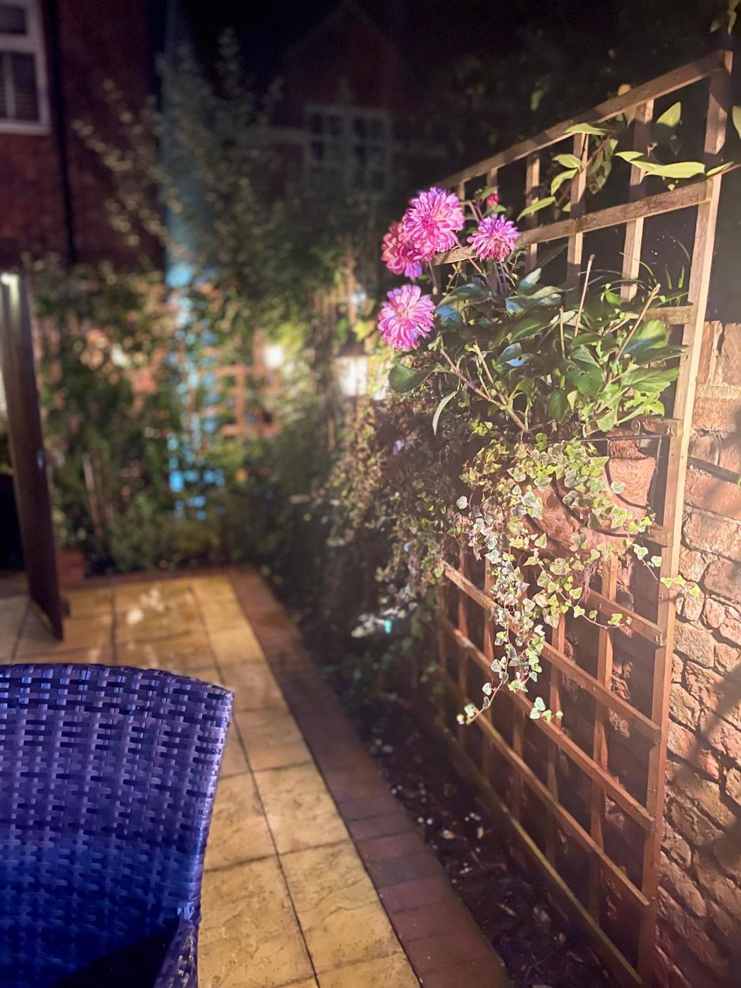 Cosy Cottage Central Bawtry - 2 Bedroom - High End Furnishings 외부 사진